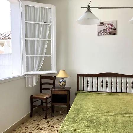 La Tranquille De St Hilaire Дом отдыха
